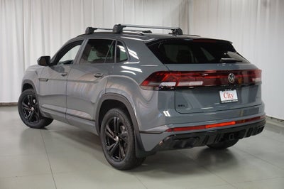 2026 Volkswagen Atlas Cross Sport 2.0T SEL R-Line Black