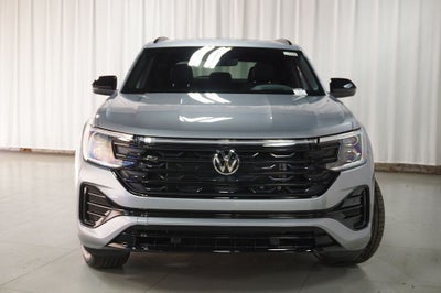 2026 Volkswagen Atlas Cross Sport 2.0T SEL R-Line Black