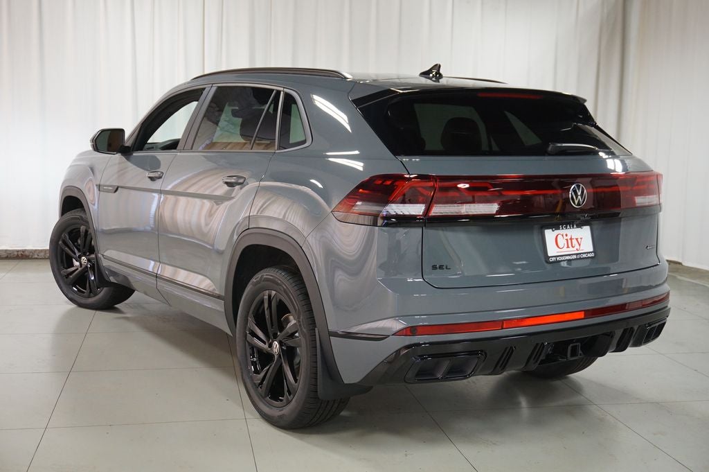 2026 Volkswagen Atlas Cross Sport 2.0T SEL R-Line Black