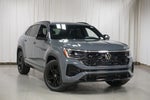 2026 Volkswagen Atlas Cross Sport 2.0T SEL R-Line Black