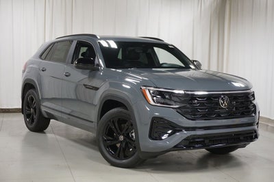 2026 Volkswagen Atlas Cross Sport 2.0T SEL R-Line Black
