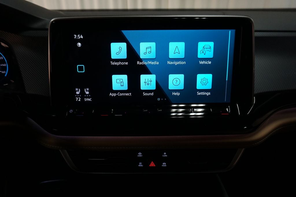 2026 Volkswagen Atlas Cross Sport 2.0T SEL R-Line Black