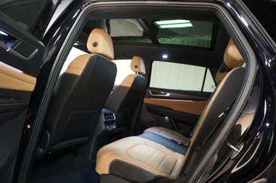 2026 Volkswagen Atlas Cross Sport 2.0T SEL R-Line Black