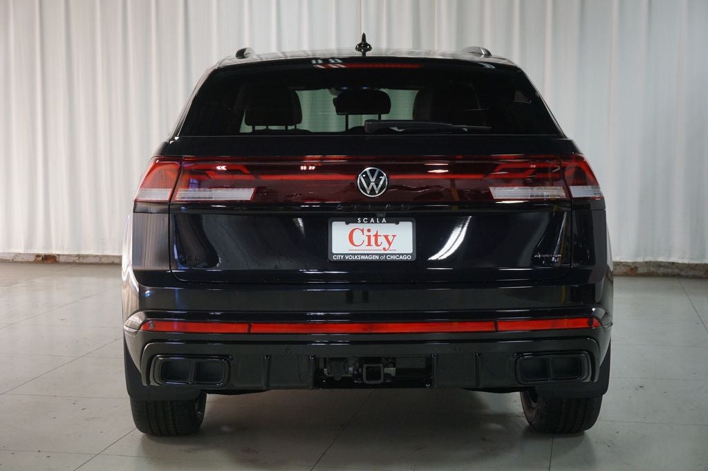 2026 Volkswagen Atlas Cross Sport 2.0T SEL R-Line Black