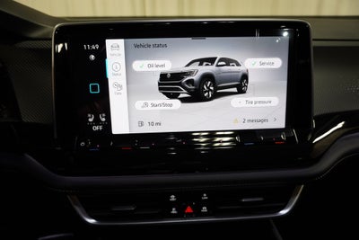 2026 Volkswagen Atlas Cross Sport 2.0T SEL R-Line Black