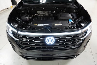 2026 Volkswagen Atlas Cross Sport 2.0T SEL R-Line Black