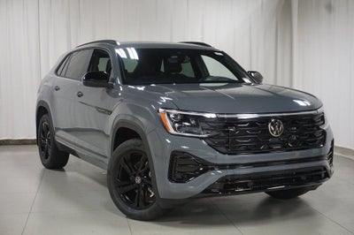 2026 Volkswagen Atlas Cross Sport 2.0T SEL R-Line Black