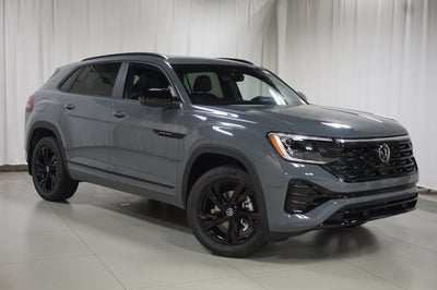 2026 Volkswagen Atlas Cross Sport 2.0T SEL R-Line Black