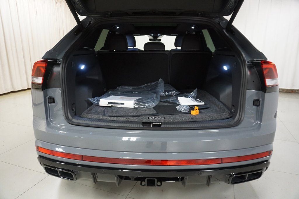 2026 Volkswagen Atlas Cross Sport 2.0T SEL R-Line Black