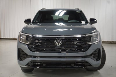 2026 Volkswagen Atlas Cross Sport 2.0T SEL R-Line Black