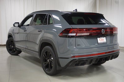 2026 Volkswagen Atlas Cross Sport 2.0T SEL R-Line Black