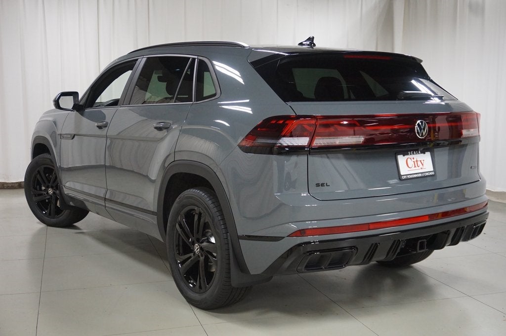 2026 Volkswagen Atlas Cross Sport 2.0T SEL R-Line Black