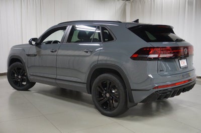 2026 Volkswagen Atlas Cross Sport 2.0T SEL R-Line Black