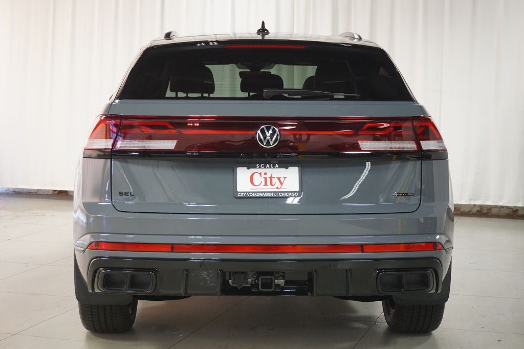 2026 Volkswagen Atlas Cross Sport 2.0T SEL R-Line Black