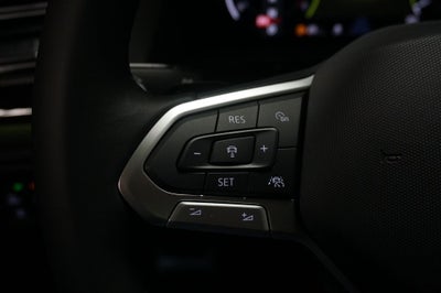 2026 Volkswagen Atlas Cross Sport 2.0T SEL R-Line Black