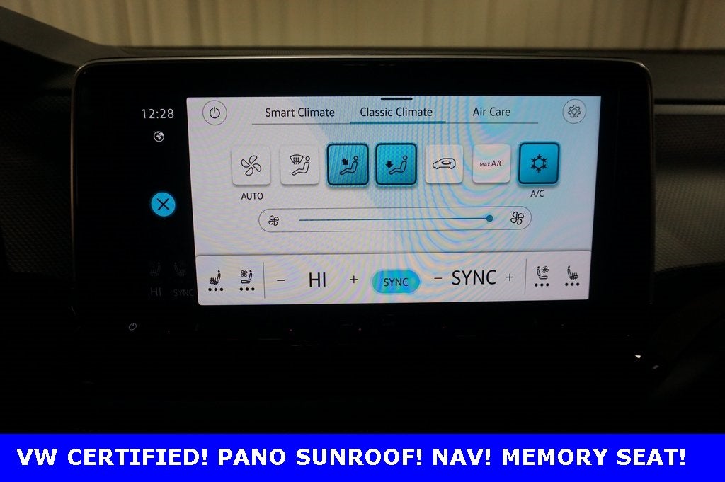 2025 Volkswagen Atlas Cross Sport 2.0T SEL R-Line Black