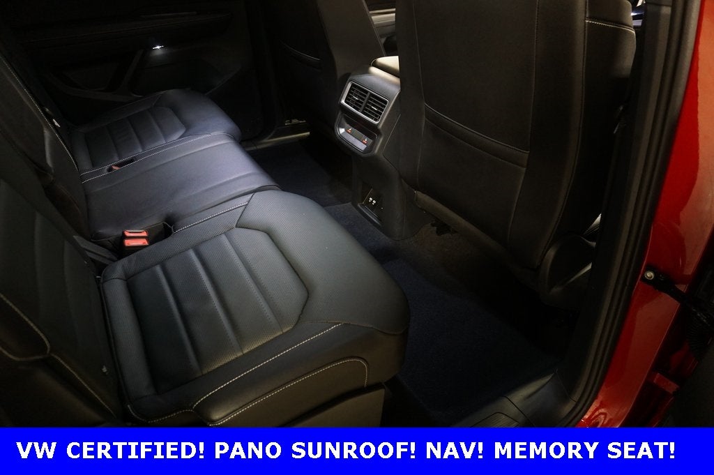 2025 Volkswagen Atlas Cross Sport 2.0T SEL R-Line Black