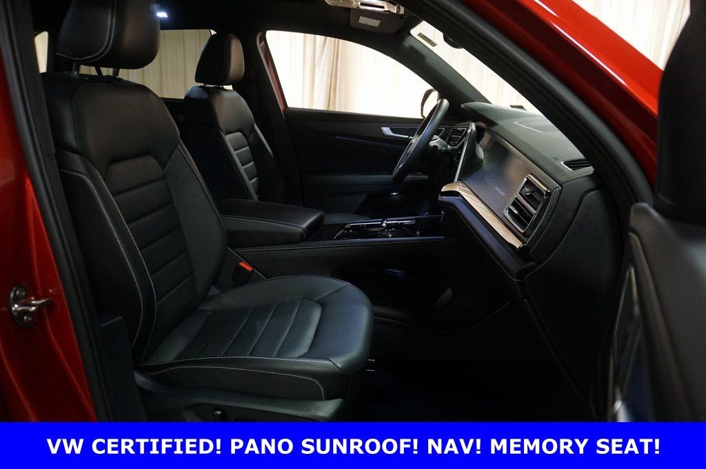 2025 Volkswagen Atlas Cross Sport 2.0T SEL R-Line Black