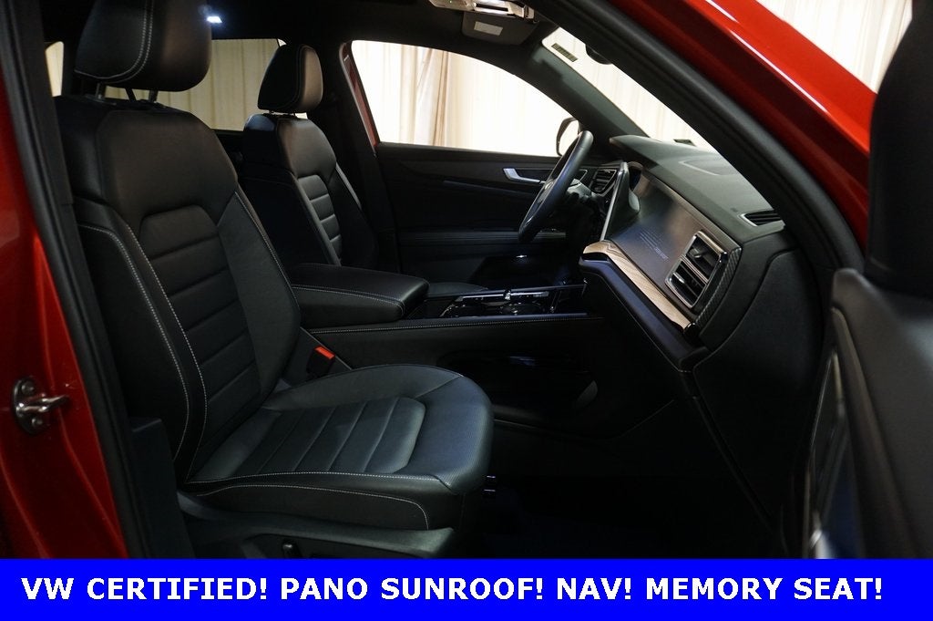 2025 Volkswagen Atlas Cross Sport 2.0T SEL R-Line Black