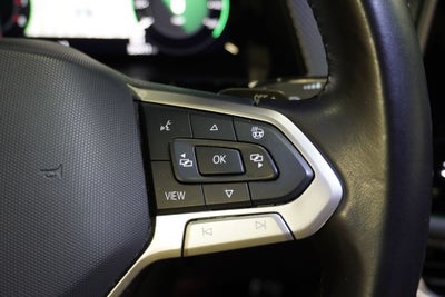 2024 Volkswagen Atlas Cross Sport 2.0T SEL R-Line