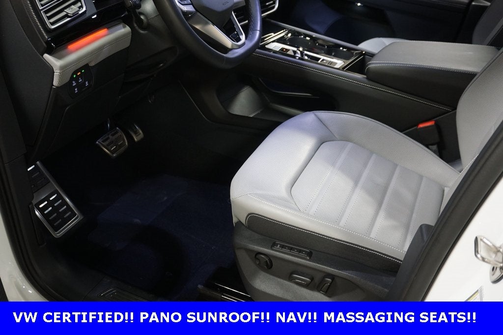 2025 Volkswagen Atlas Cross Sport 2.0T SEL R-Line Black