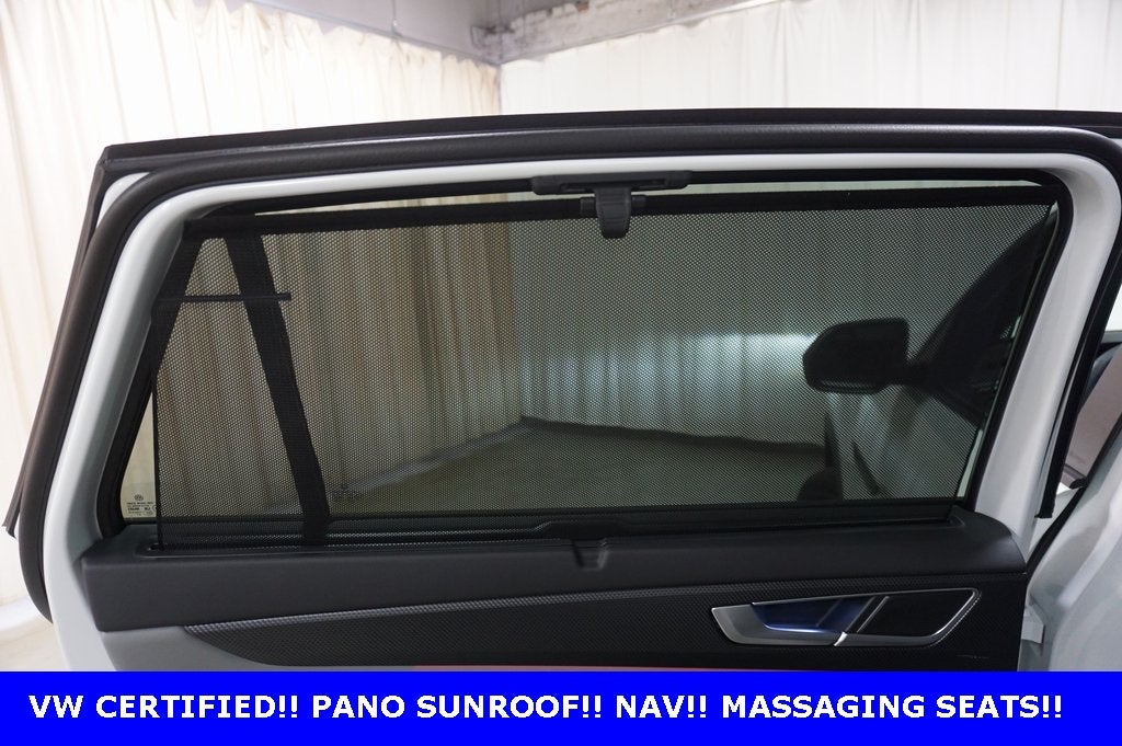 2025 Volkswagen Atlas Cross Sport 2.0T SEL R-Line Black