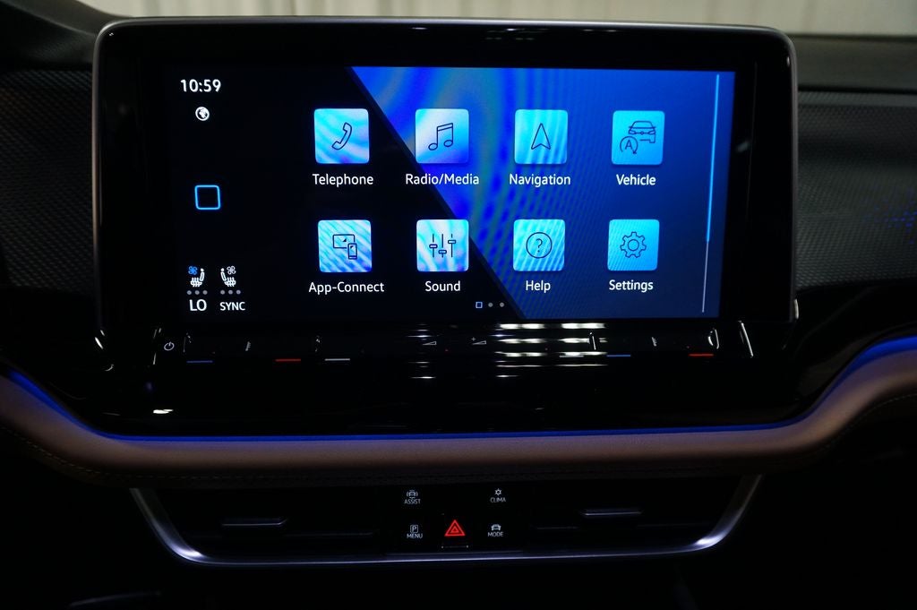 2024 Volkswagen Atlas Cross Sport 2.0T SEL R-Line
