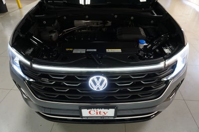 2024 Volkswagen Atlas Cross Sport 2.0T SEL R-Line