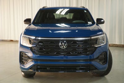2025 Volkswagen Atlas Cross Sport 2.0T SEL R-Line Black
