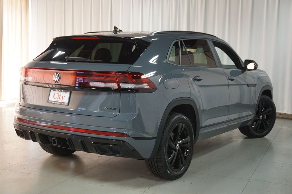 2025 Volkswagen Atlas Cross Sport 2.0T SEL R-Line Black