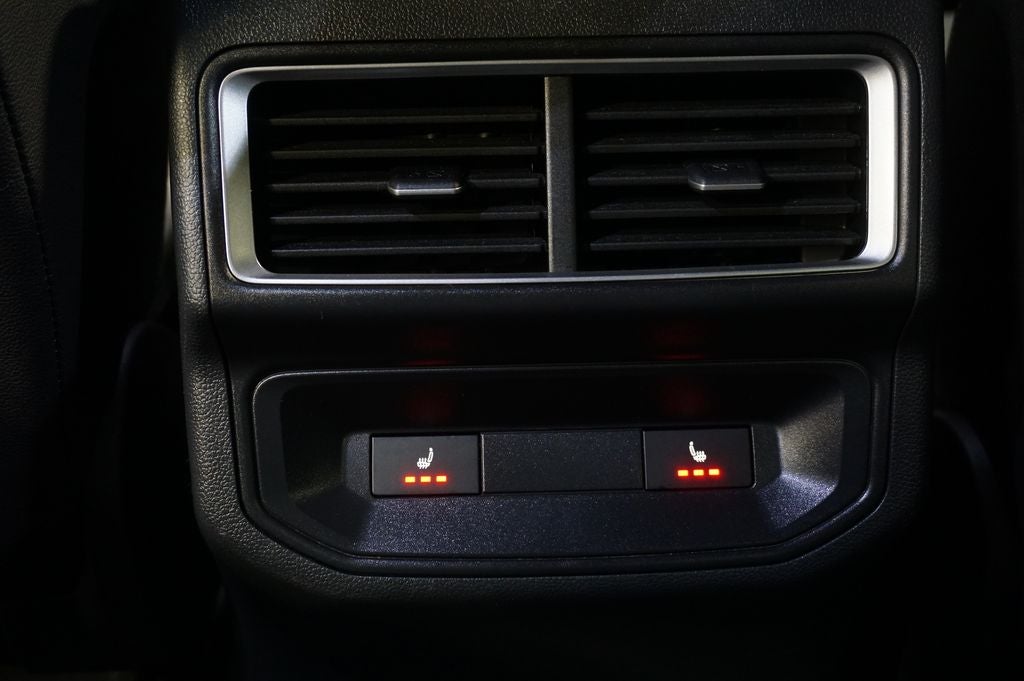 2025 Volkswagen Atlas Cross Sport 2.0T SEL R-Line Black
