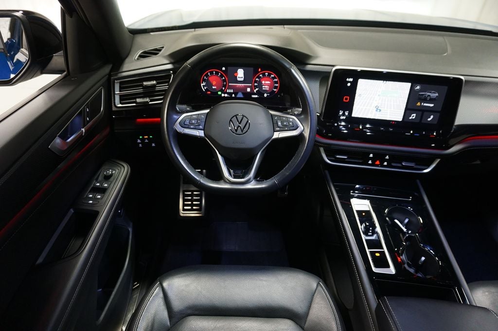 2025 Volkswagen Atlas Cross Sport 2.0T SEL R-Line Black