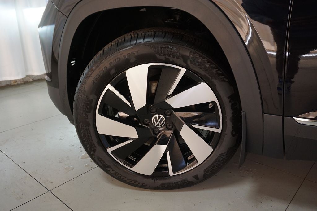 2026 Volkswagen Atlas Cross Sport 2.0T SEL