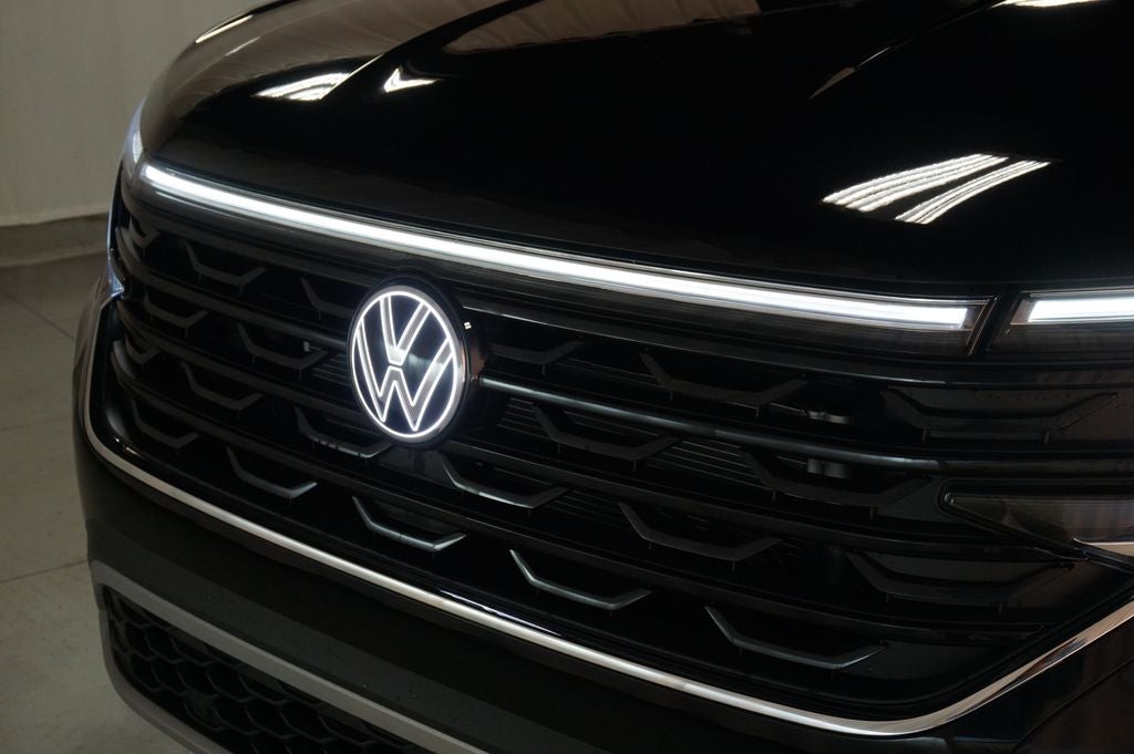 2026 Volkswagen Atlas Cross Sport 2.0T SEL