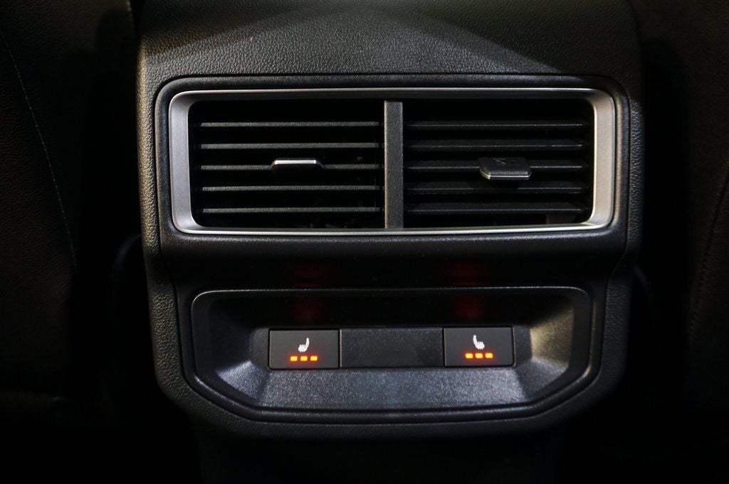 2026 Volkswagen Atlas Cross Sport 2.0T SEL