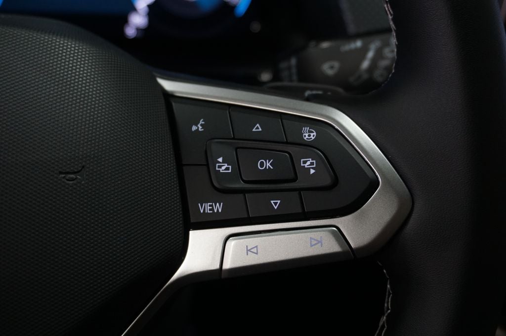 2026 Volkswagen Atlas Cross Sport 2.0T SEL