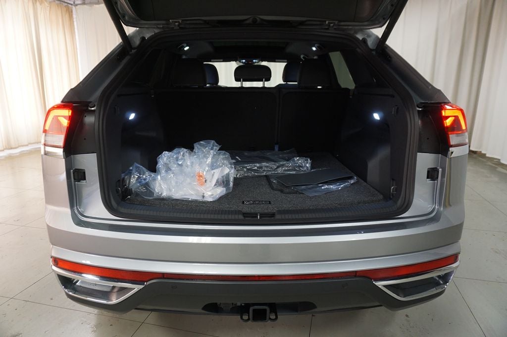 2026 Volkswagen Atlas Cross Sport 2.0T SEL