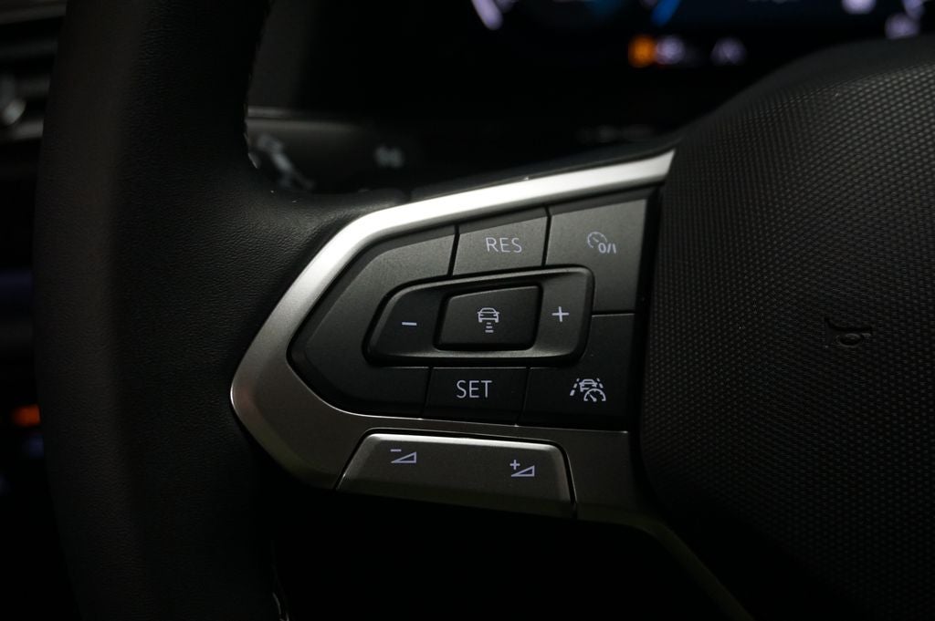 2026 Volkswagen Atlas Cross Sport 2.0T SEL
