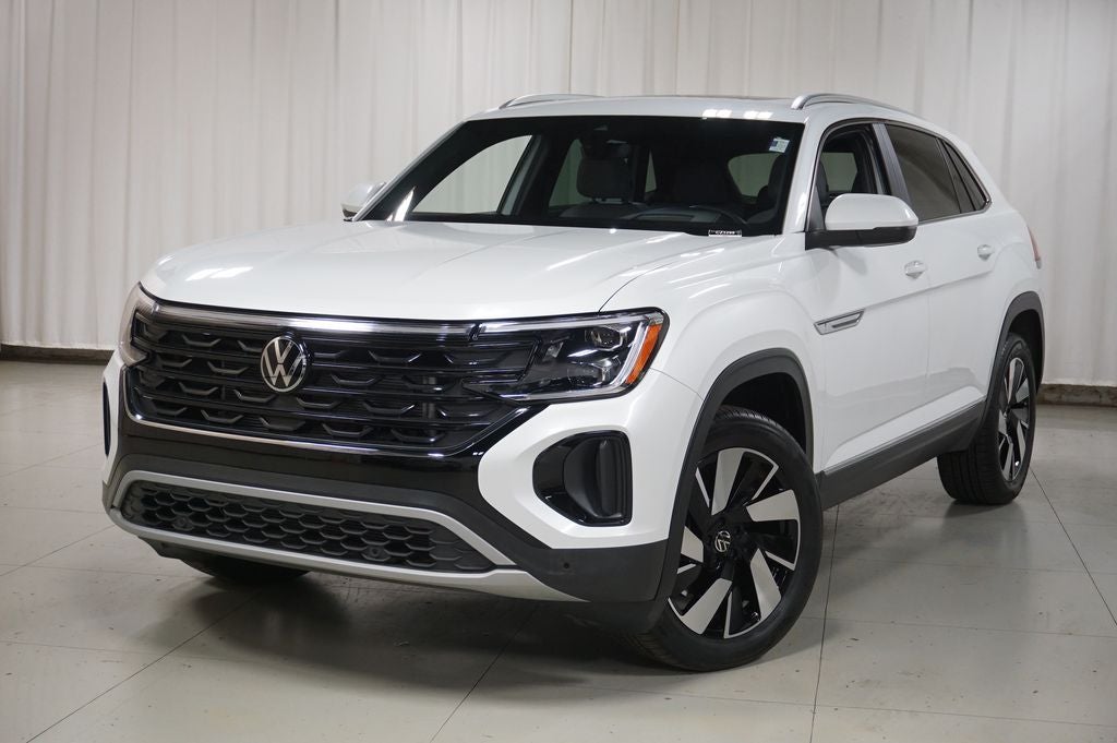 2025 Volkswagen Atlas Cross Sport 2.0T SEL