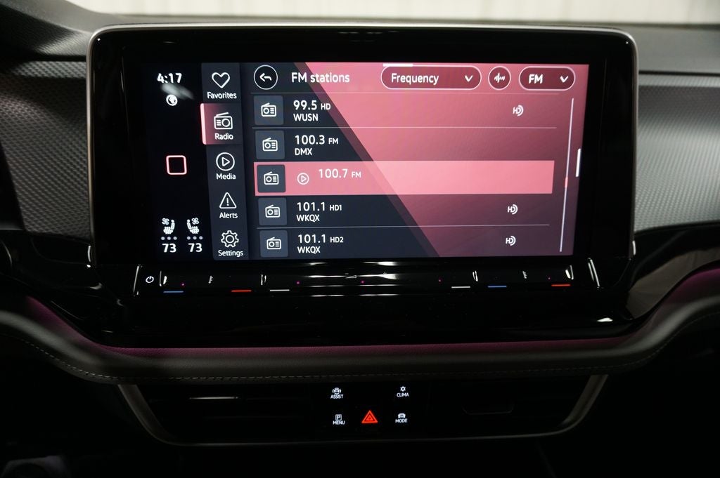 2025 Volkswagen Atlas Cross Sport 2.0T SEL