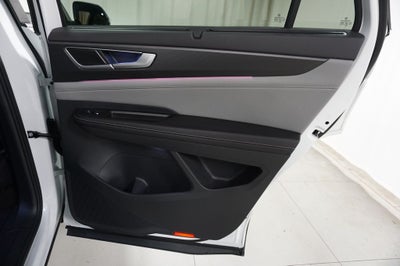 2025 Volkswagen Atlas Cross Sport 2.0T SEL