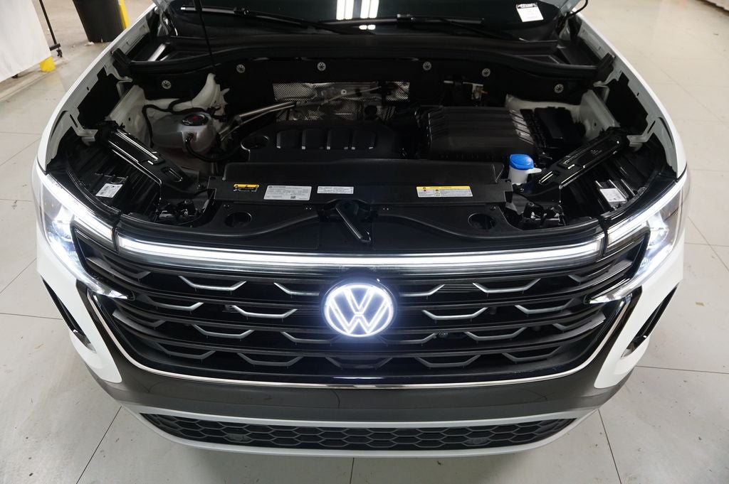 2025 Volkswagen Atlas Cross Sport 2.0T SEL