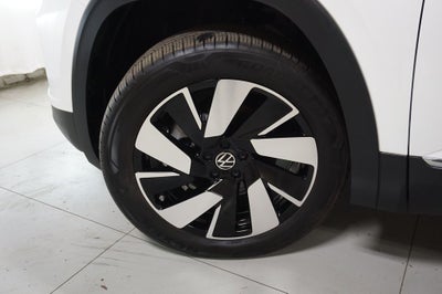 2025 Volkswagen Atlas Cross Sport 2.0T SEL