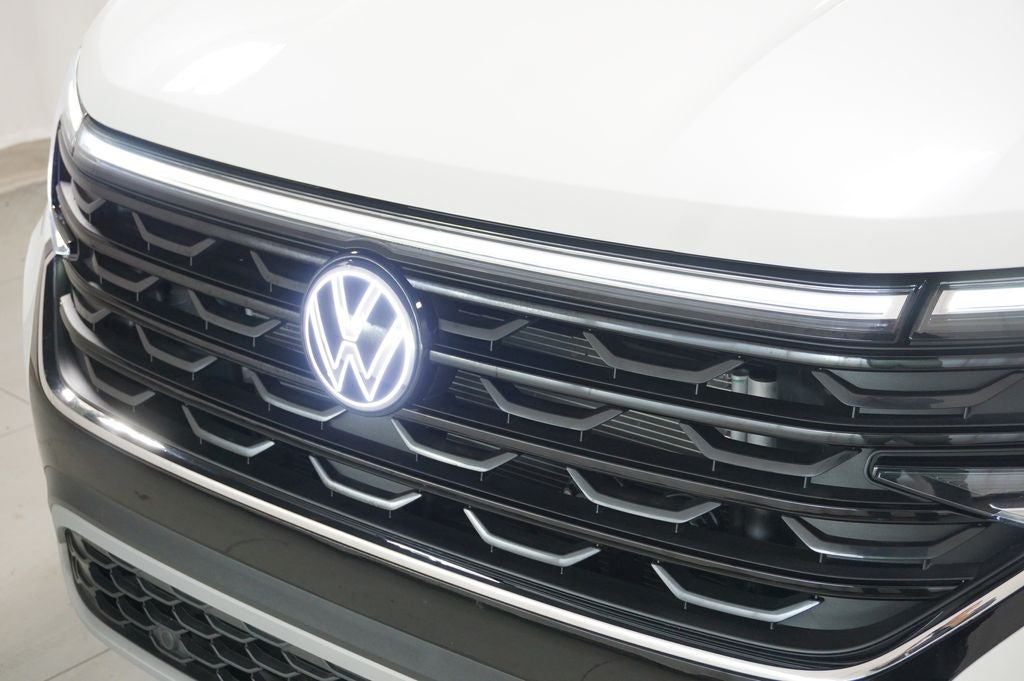 2025 Volkswagen Atlas Cross Sport 2.0T SEL