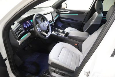 2025 Volkswagen Atlas Cross Sport 2.0T SEL