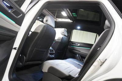 2025 Volkswagen Atlas Cross Sport 2.0T SEL