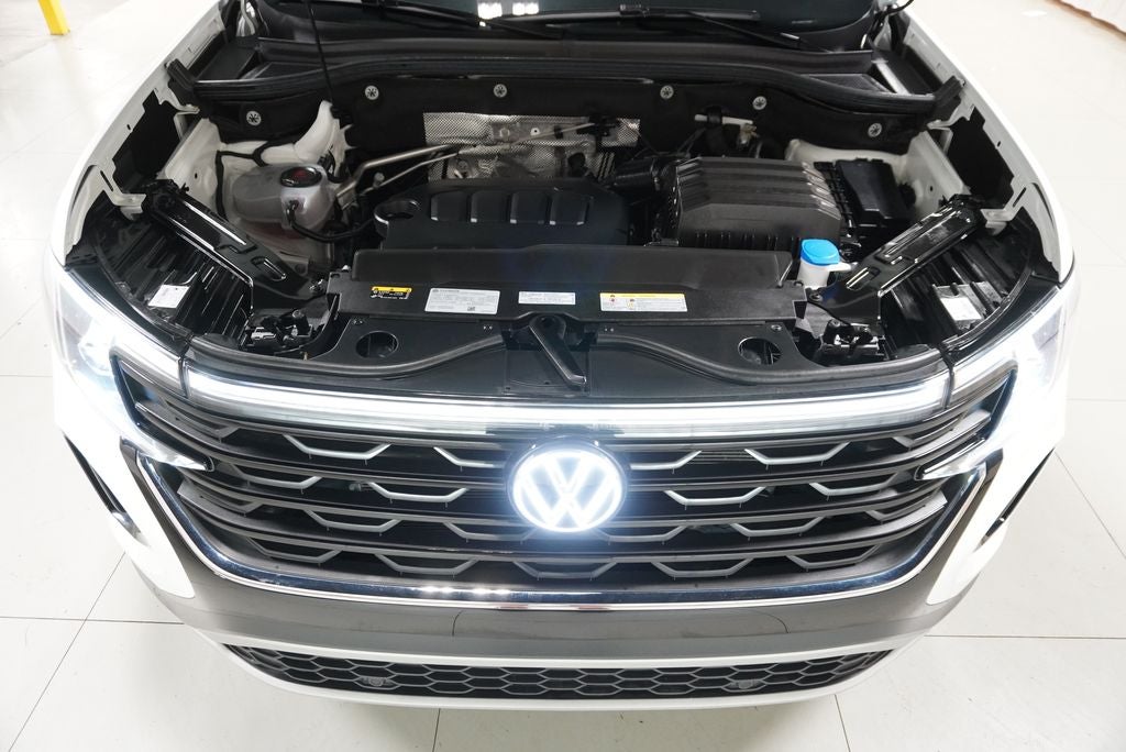 2025 Volkswagen Atlas Cross Sport 2.0T SEL