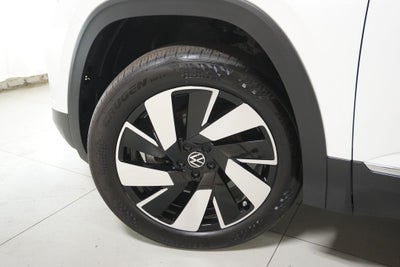 2025 Volkswagen Atlas Cross Sport 2.0T SEL