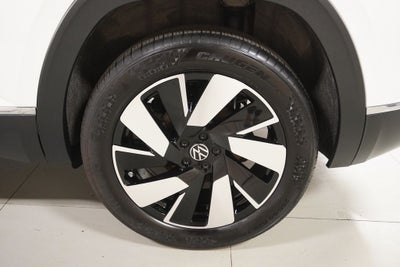2025 Volkswagen Atlas Cross Sport 2.0T SEL
