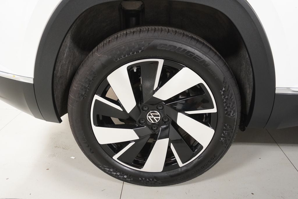 2025 Volkswagen Atlas Cross Sport 2.0T SEL